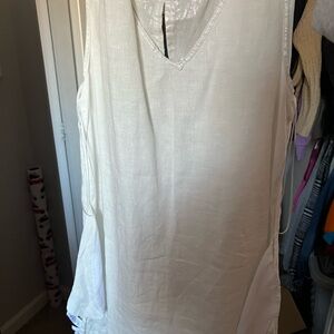White Sleeveless Blouse